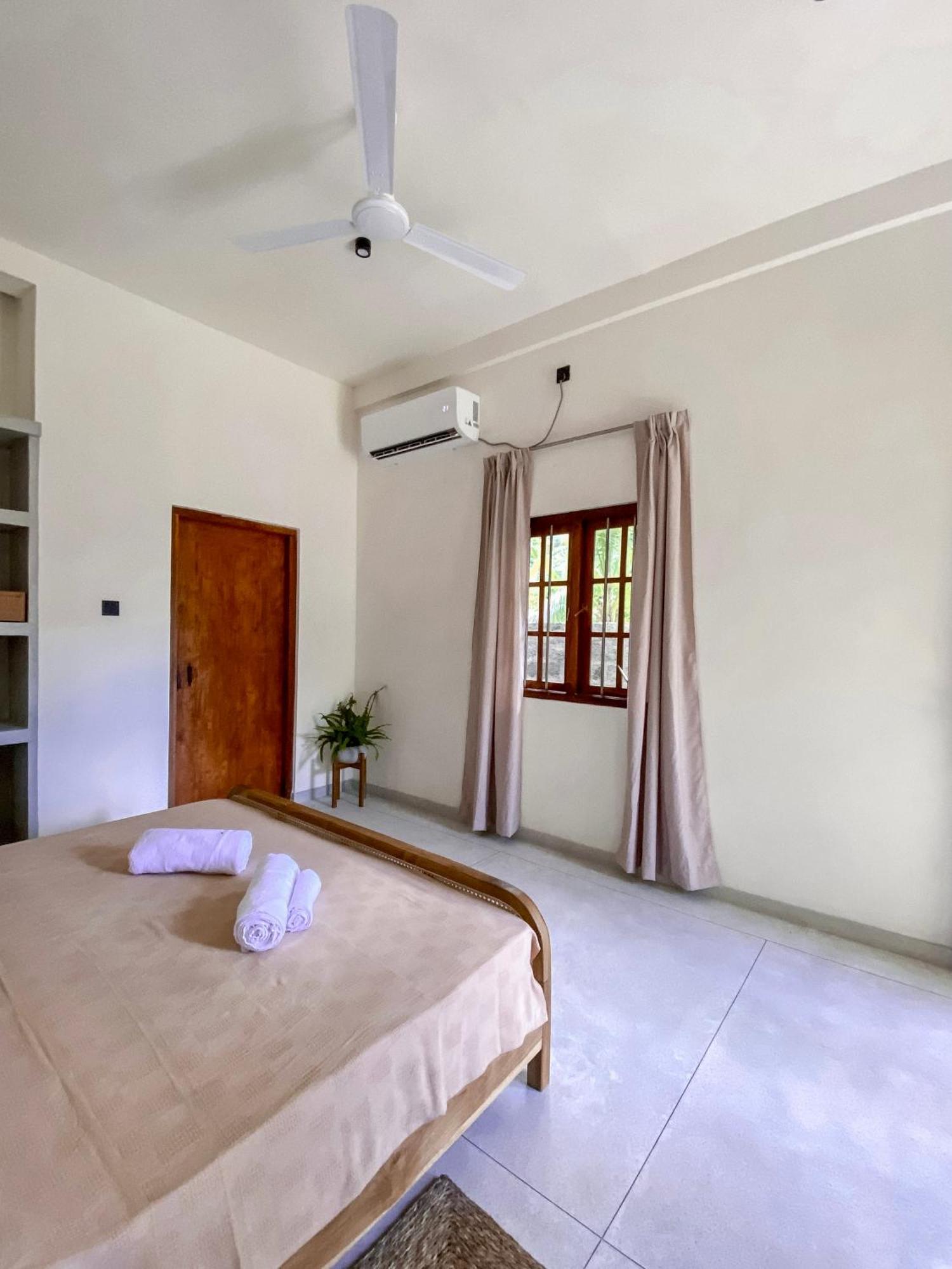 The Palm Private Cottages Midigama East Εξωτερικό φωτογραφία