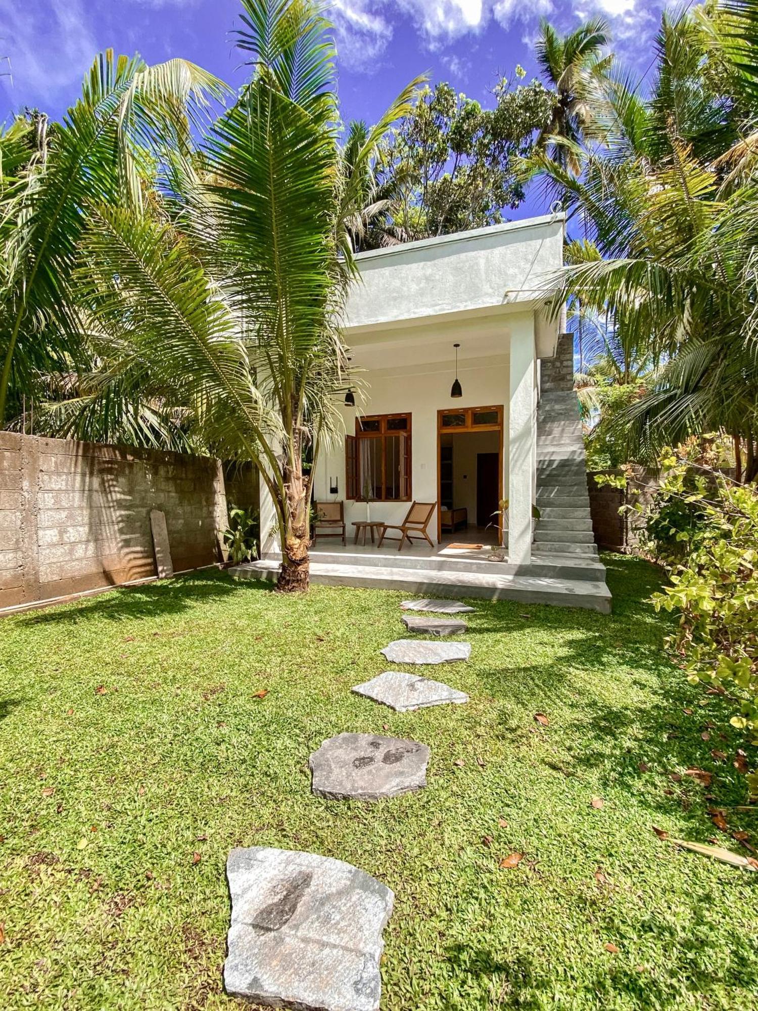 The Palm Private Cottages Midigama East Εξωτερικό φωτογραφία